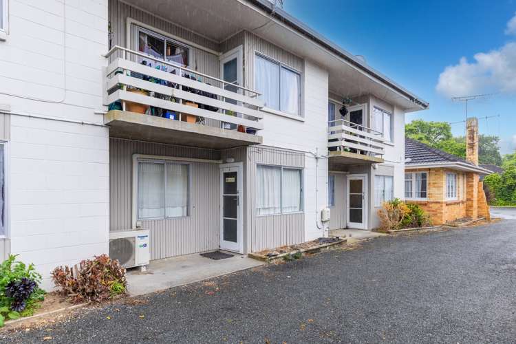 28 Wellington Street Hamilton East_34