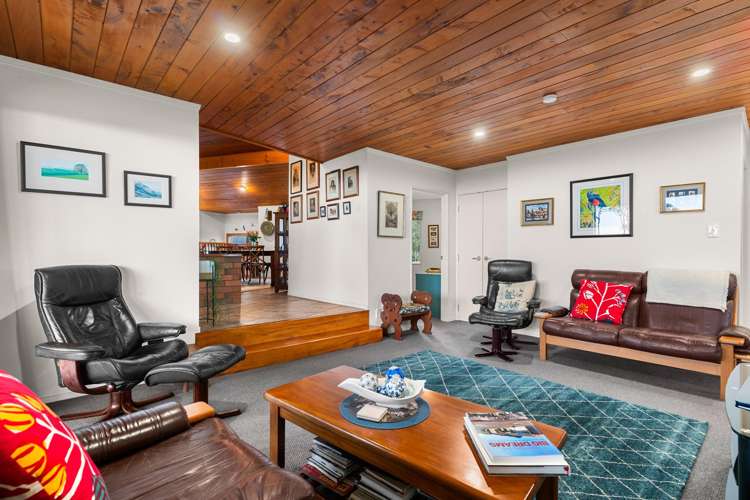 585 Ormiston Road Waipu_10
