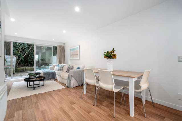 11/8 Thatcher Crescent Crofton Downs_4