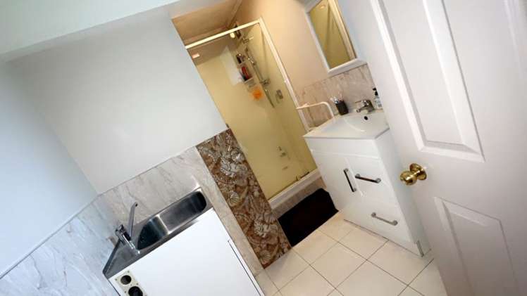 18 Greenmeadows Avenue Manurewa_1