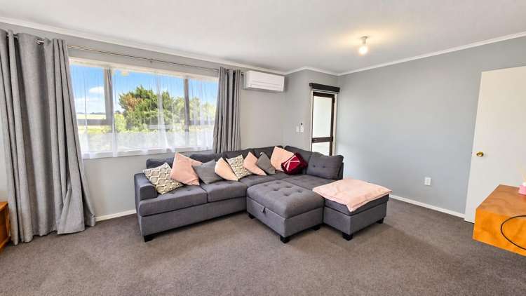  A/63 Lord Street Stokes Valley_6