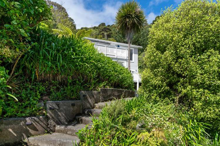 3 Mackenzie Road Eastbourne_29