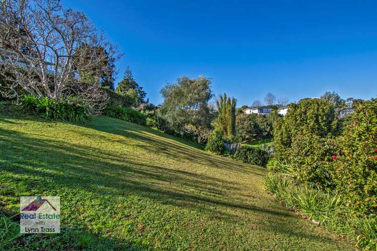 42 Memorial Drive Parahaki_22