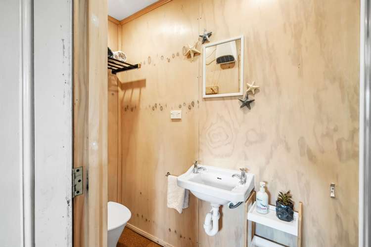 9 Ryton Place Lake Coleridge_6