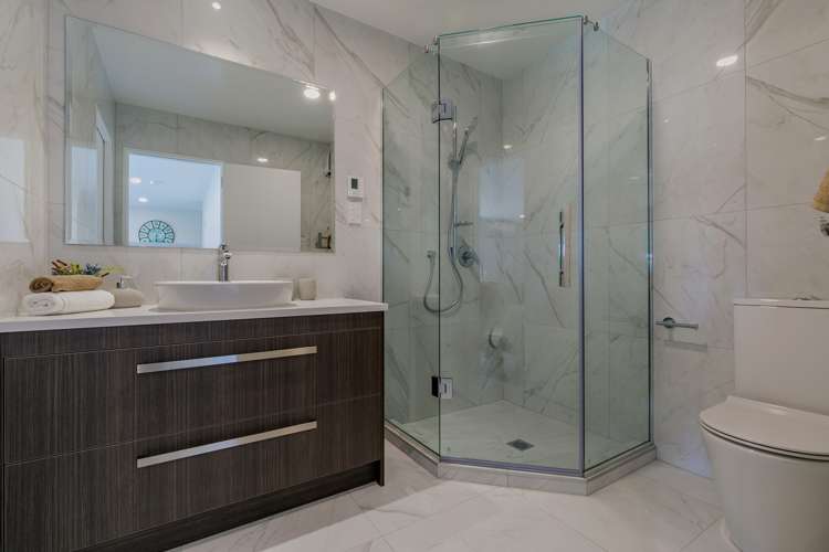 23 Para Close Fairview Heights_22