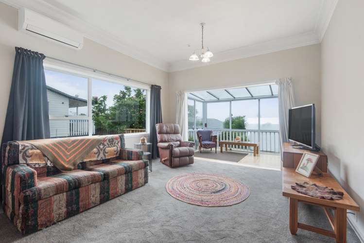 9 Parker Avenue New Lynn_2