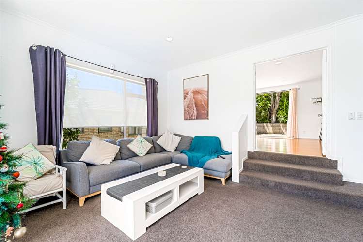 22 Cascaden Road Gulf Harbour_11