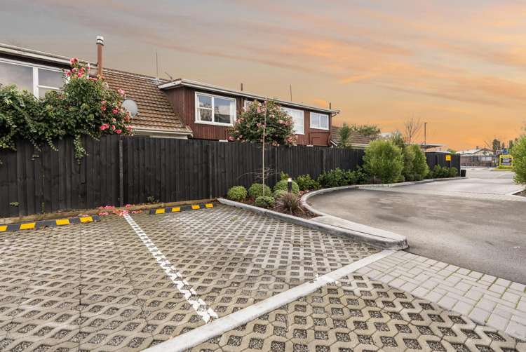 1/27 Harewood Road Papanui_12