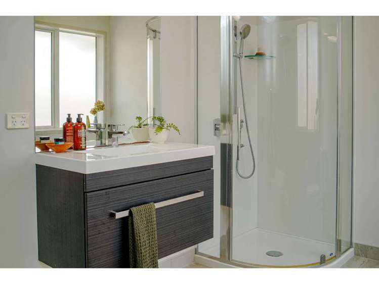 6 Halyard Loop Haruru_22