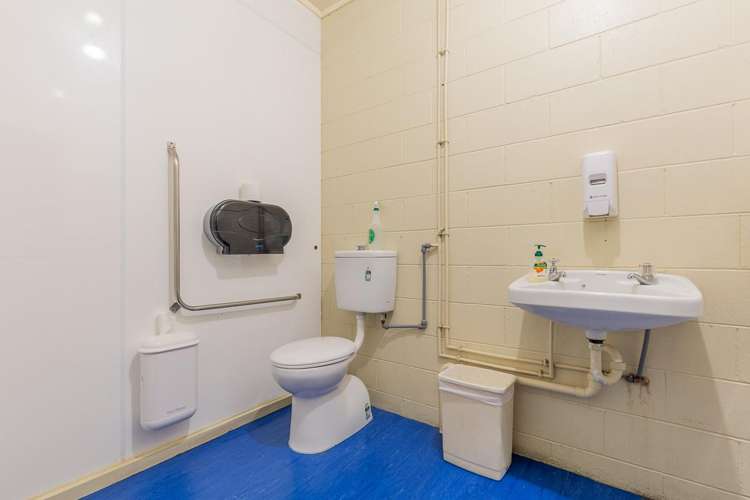 20-22 High Street Picton_11