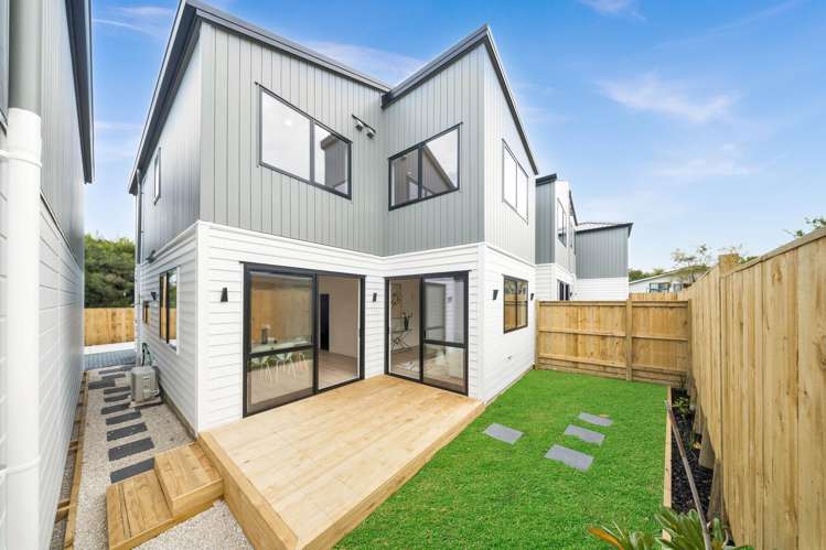 Lots 1-3/16 Imatra Place Sunnyhills_20