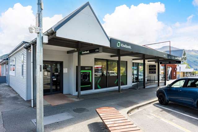 33-39 Ardmore Street Wanaka_2
