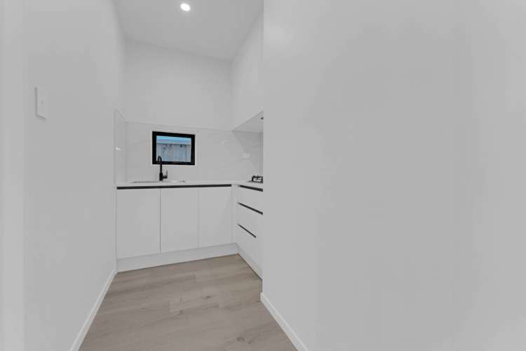 23 Cyperus Street Flat Bush_12