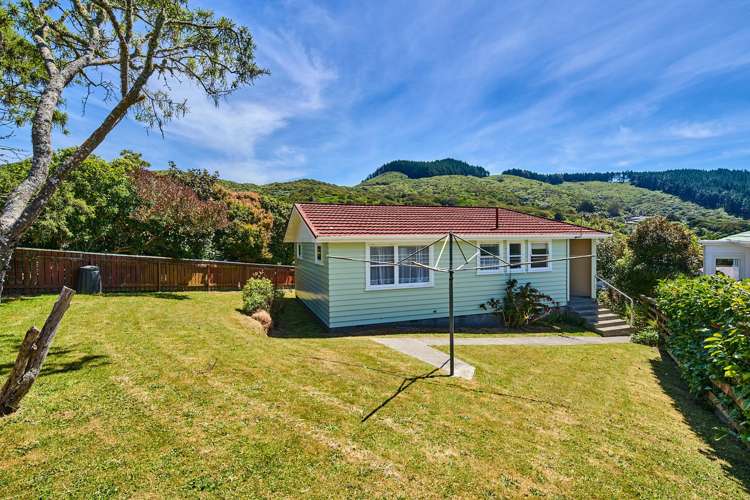 14 Fitzwilliam Terrace Tawa_16