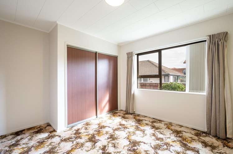 2/18 Ranui Road Stoke_14