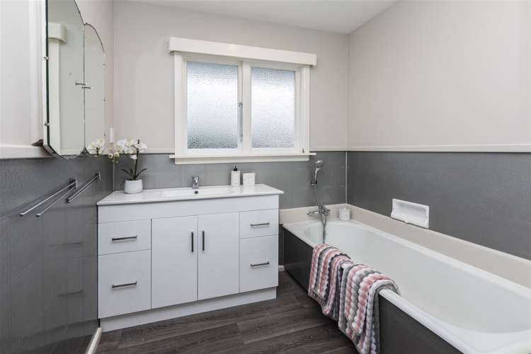 21 Deloraine Street Somerfield_10