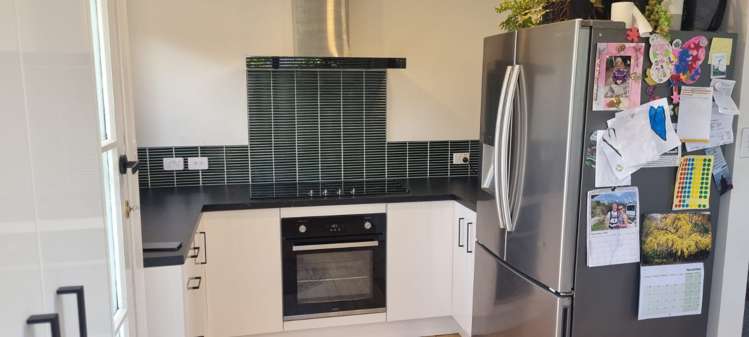 12 Titoki Avenue Waipahihi_13