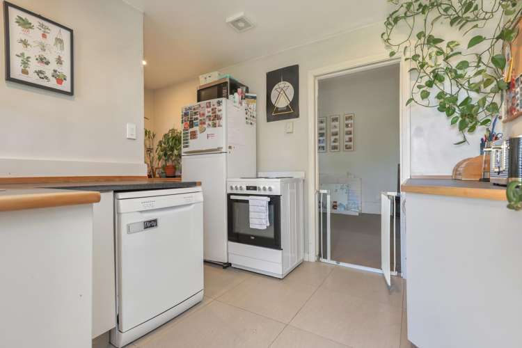 26 Alford Forest Road_5