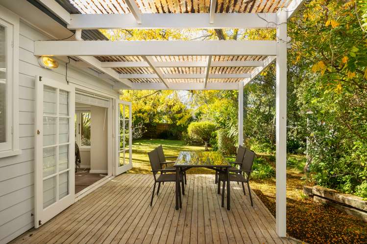 17 Chatham Avenue Mount Albert_8