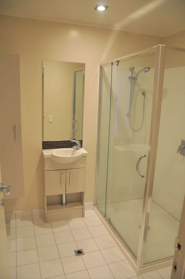 406/184 Symonds Street Eden Terrace_4