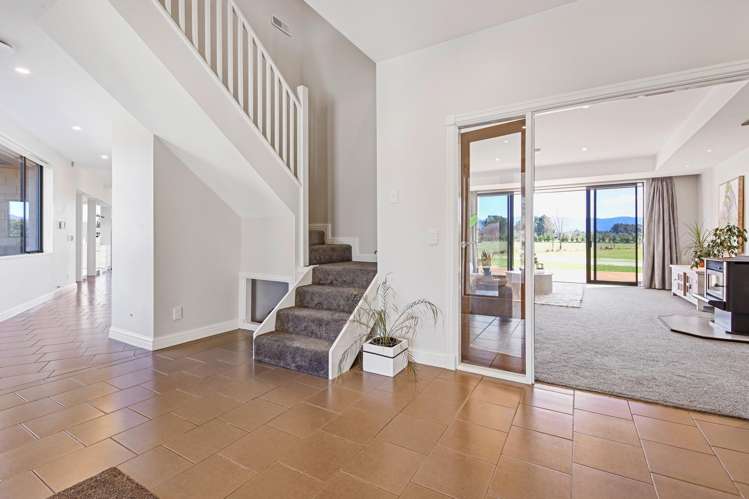 102 Glews Road Cust_19