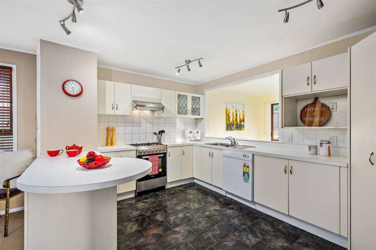 34 Sherwood Avenue Te Atatu South_8