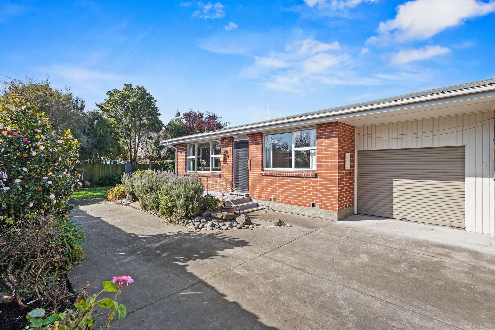 2/759 Ferry Road Woolston_0