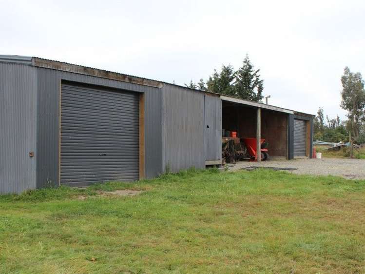 333 Doake Road Levels Valley_10