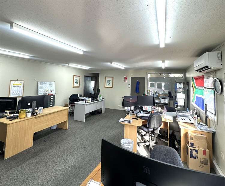 9-10/298 Neilson Street Onehunga_5