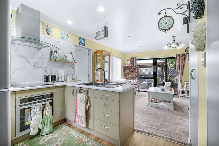 4a Richan Street Glenview_3