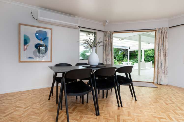 21 Cowley Drive Leamington_7