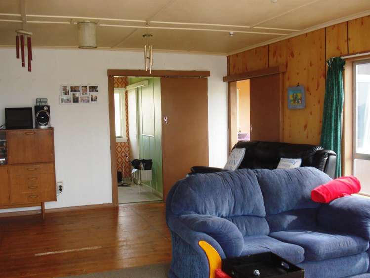 8 Seaforth Road Waihi Beach_13