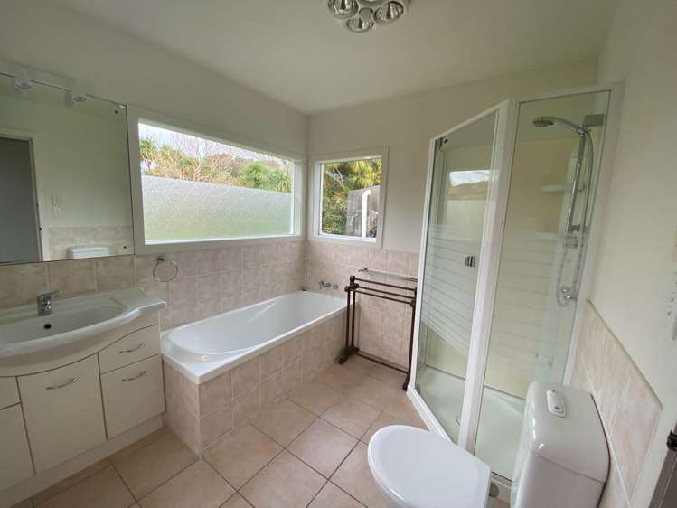 115 Bethells Road Waitakere_14