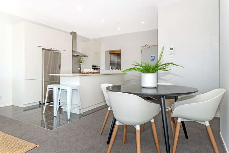 305/4 Reads Quay Gisborne Central_12