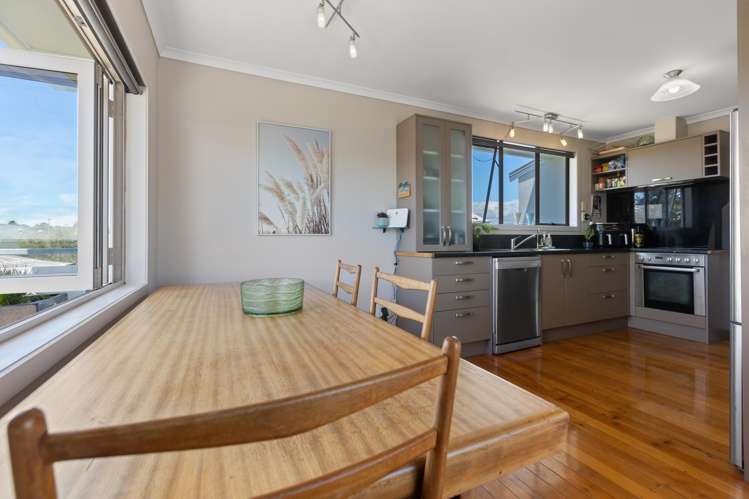 19a Beach Street Fitzroy_11