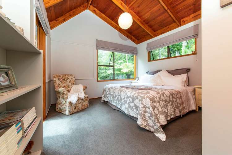 6 Kaurimu Rise Titirangi_8