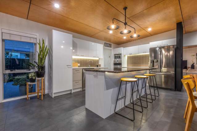 39 Waipunahau Road Waikanae_1