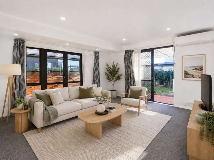 69 Lewis Street Glenview_10