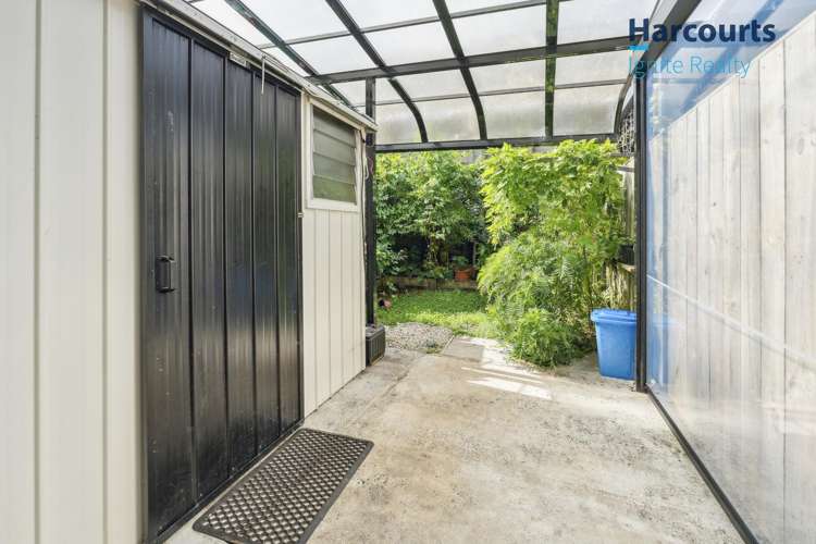 14 Routhmore Street Flat Bush_13