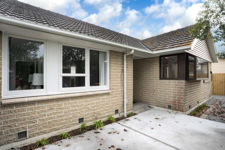 81 Carisbrooke Street Aranui_15