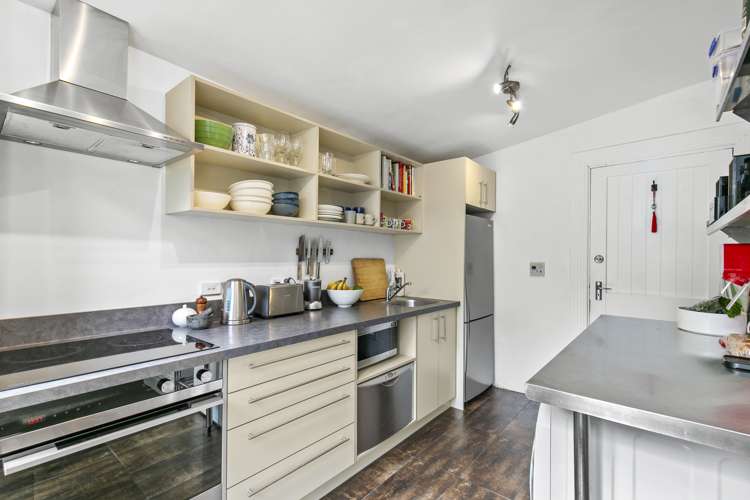 23 Princess Terrace Newtown_5