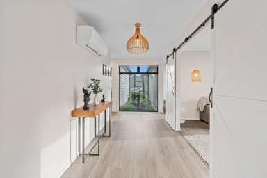 64 Heathfield Drive_2