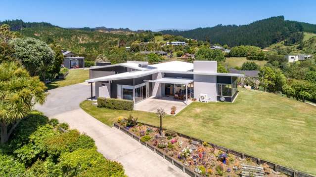 7 Governors Heights Whangamata_2