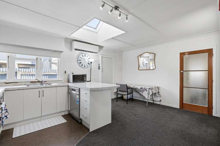 141 Catherine Street Windsor_3