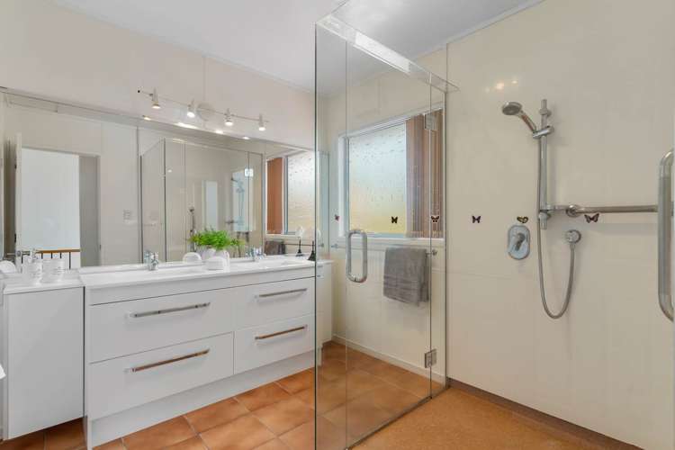 17 Little Barrier Avenue Manly_16