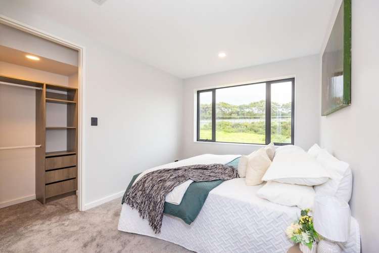 16 Skulander Crescent Orewa_12