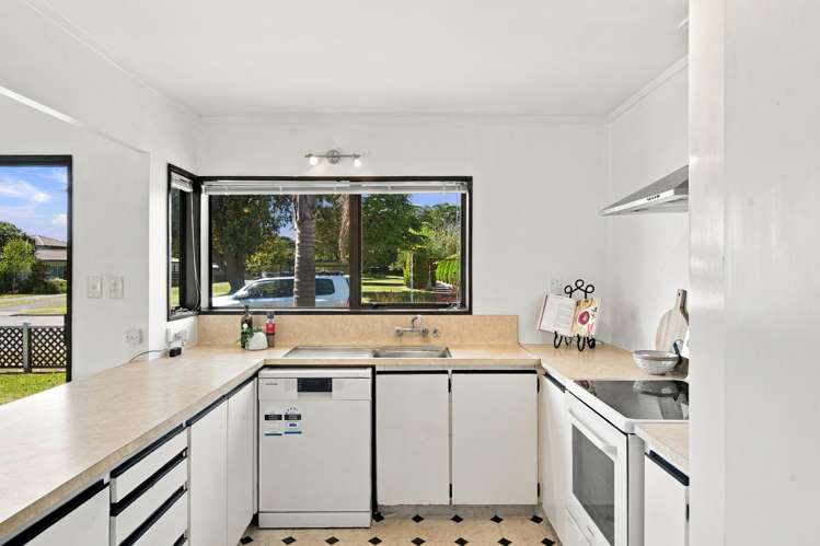 35 Sunrise Avenue Mount Maunganui_17