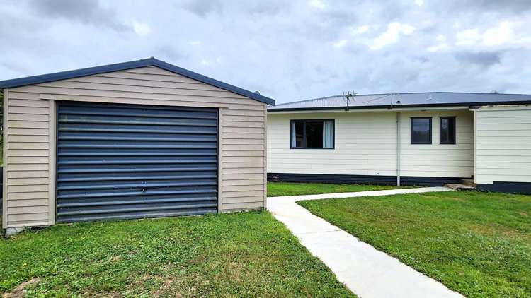 1203A Upland Road Inglewood_11