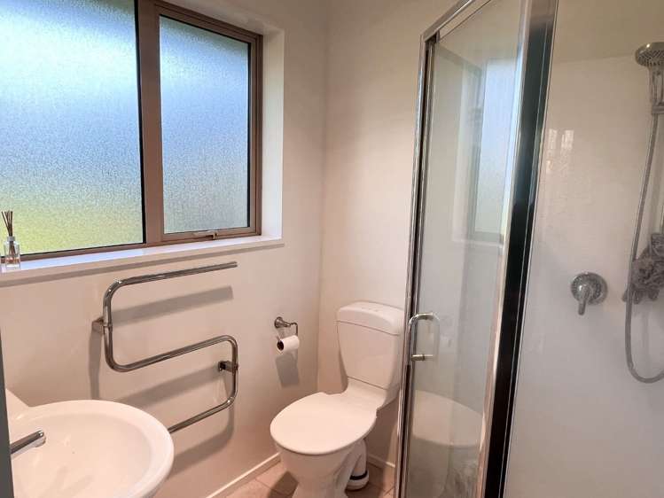 23 Hasendene Drive Lincoln_9