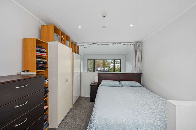 16B/30 Westward Ho Glen Eden_7